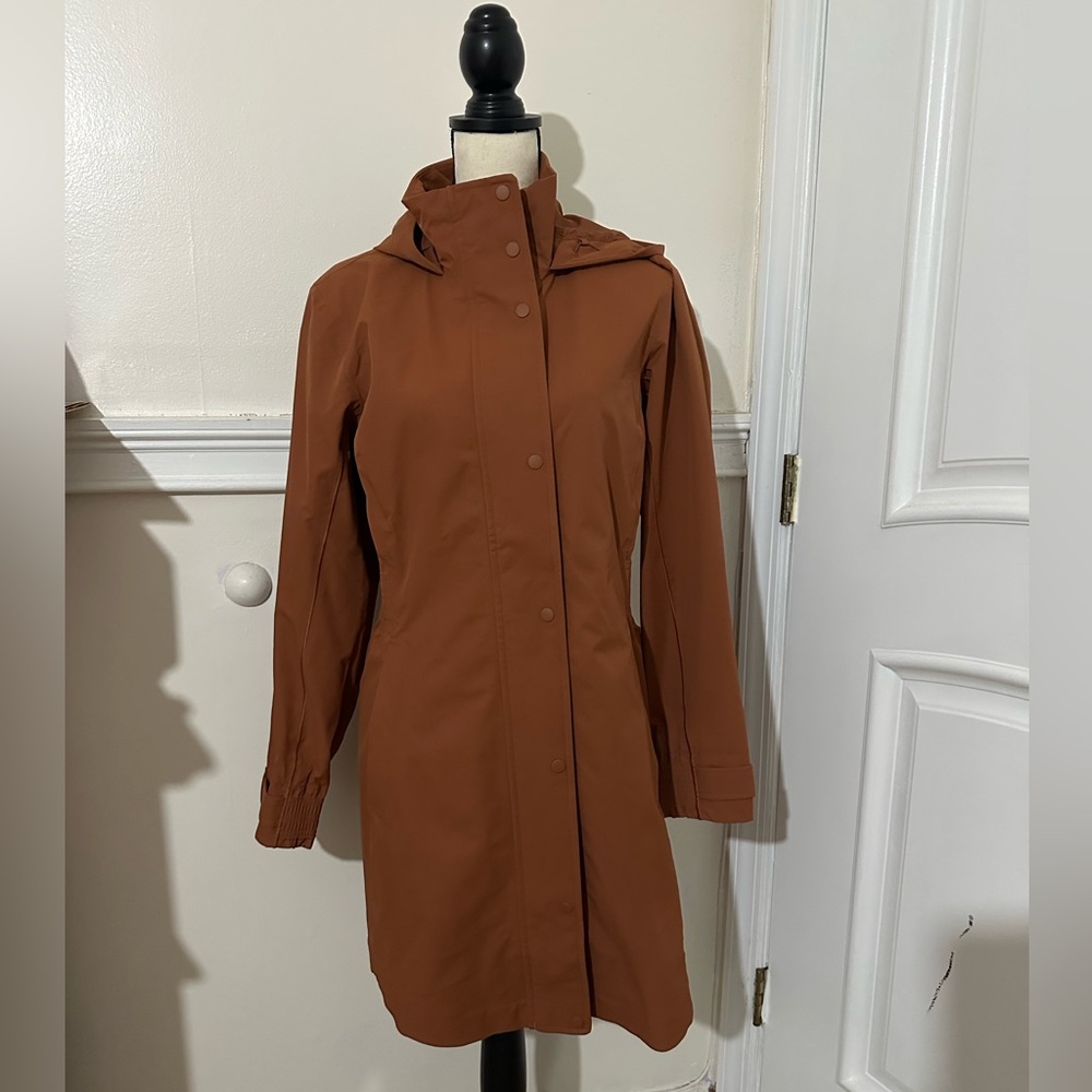 Athleta Rainout Sutro Long Trench Coat